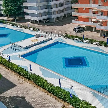 3 Bedroom Gorgeous In *