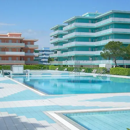 Apartament 3 Bedroom Lovely In